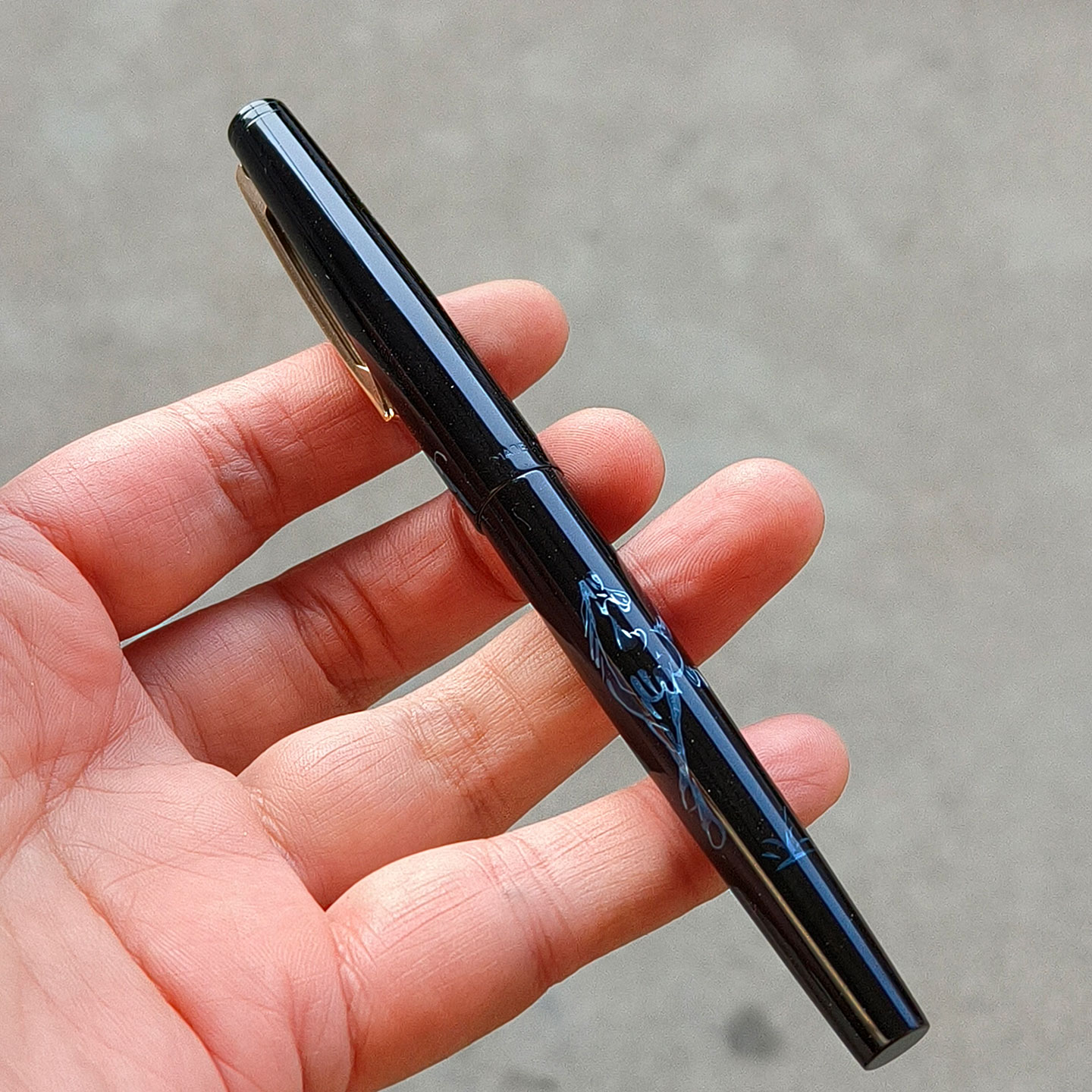 Liquidação - Caneta-tinteiro v - Vintage Collectible Pens avaliação e preço