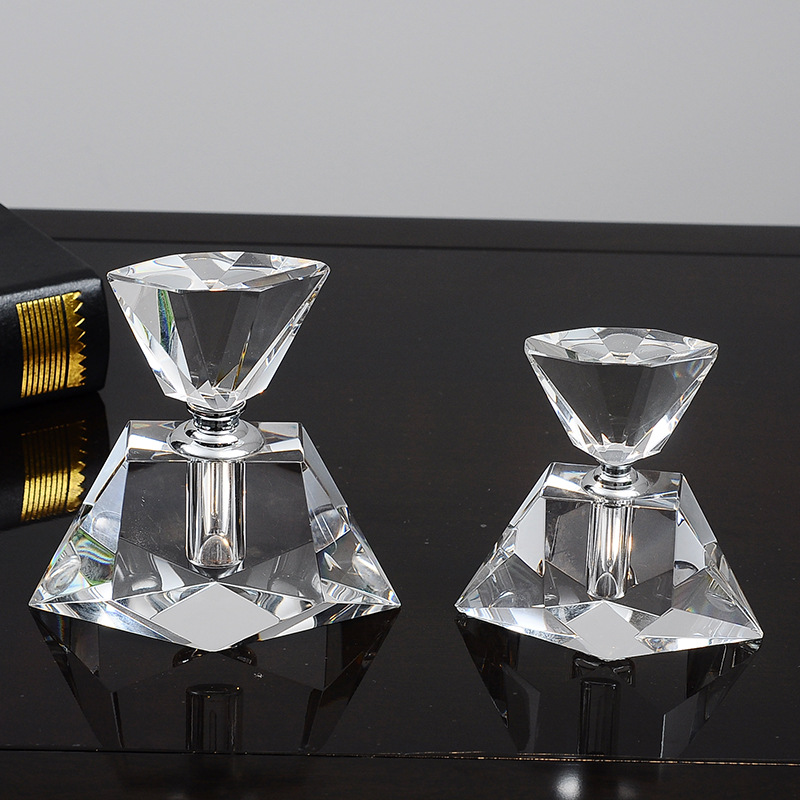 Frasco de Perfume de Cristal E - Vintage Collectible Bottles avaliação e preço